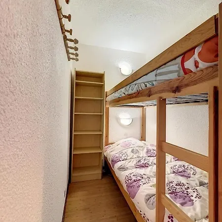 Apartment 1600